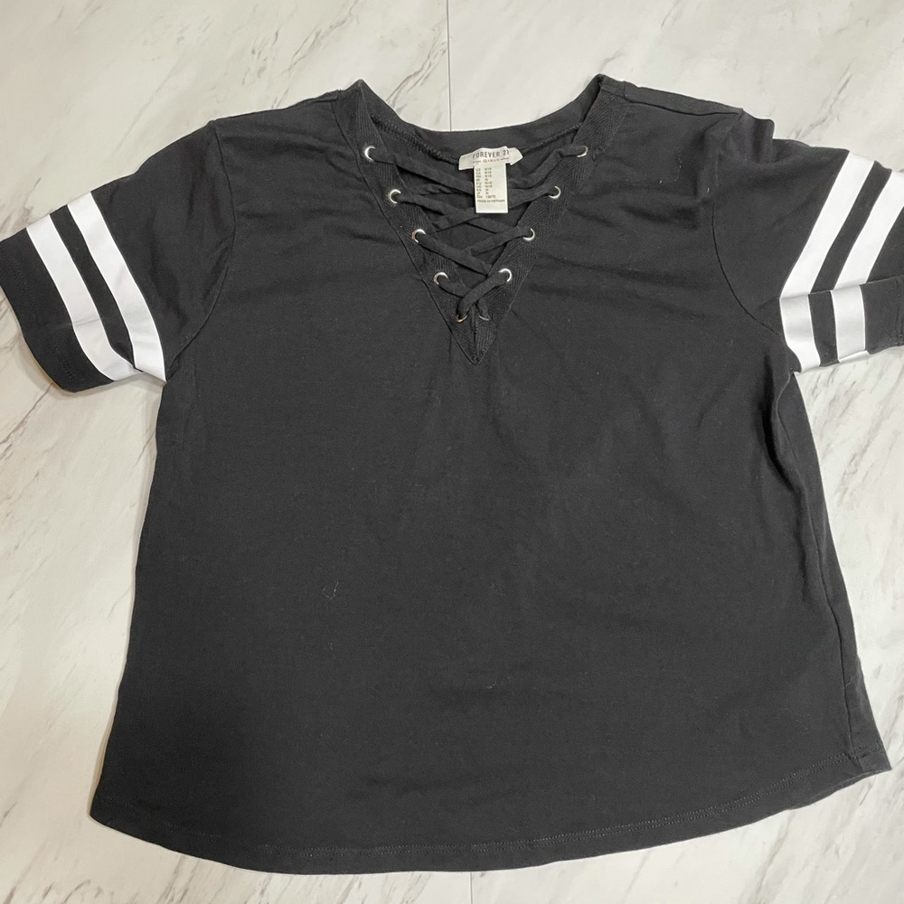 Forever 21 girls laced front t-shirt